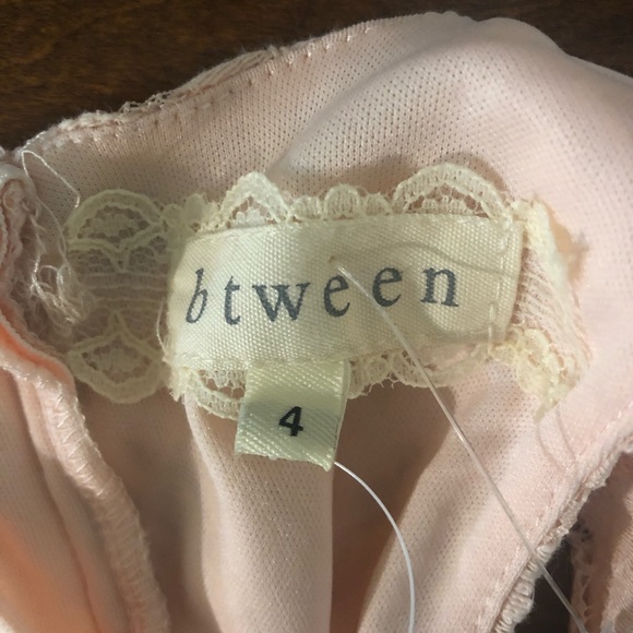 NWOT Soft pink dress with pearls - Picture 3 of 3